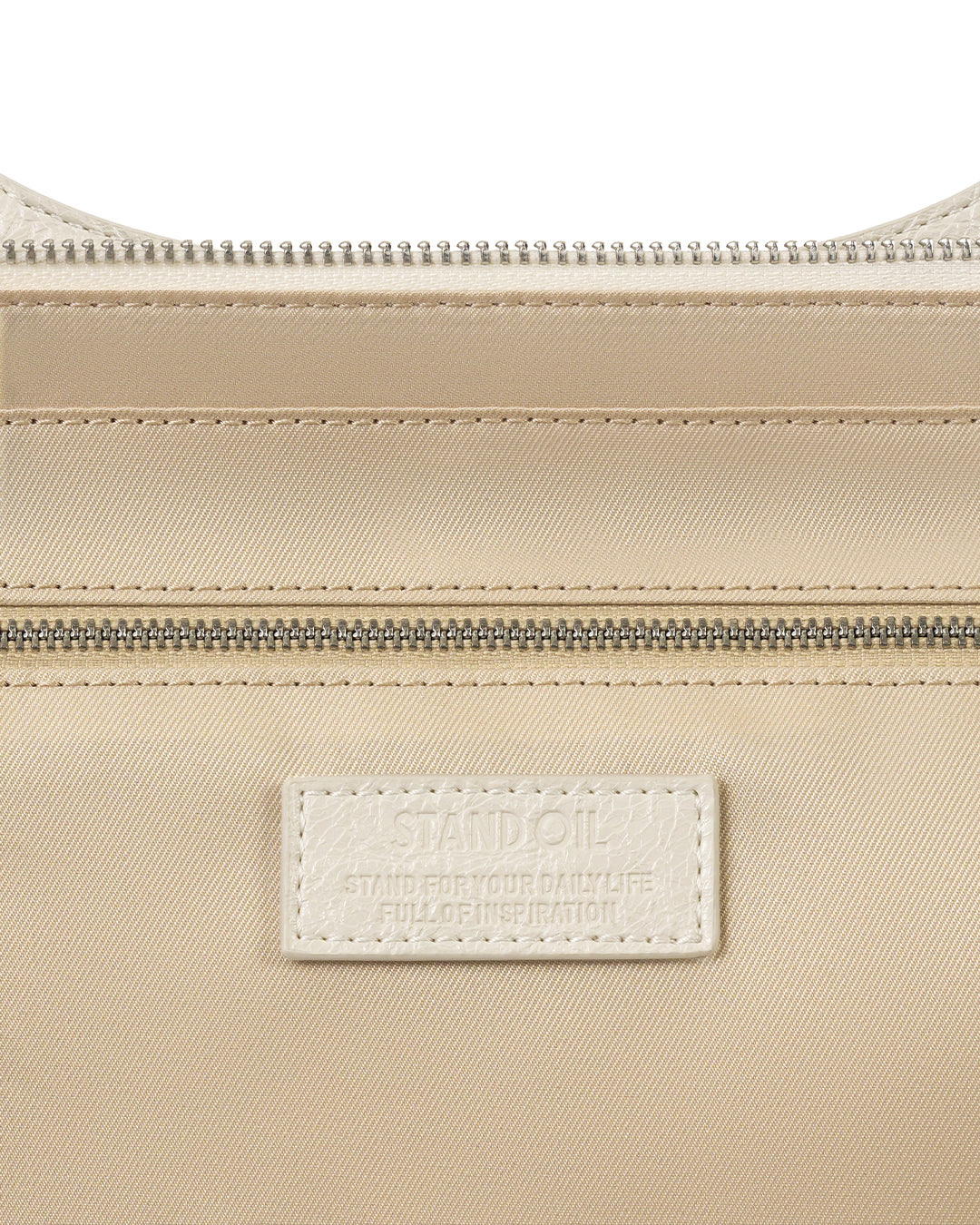 みぃ　 Breezy Bag Mini · ブリージーバッグミニ (ミスティーホワイト