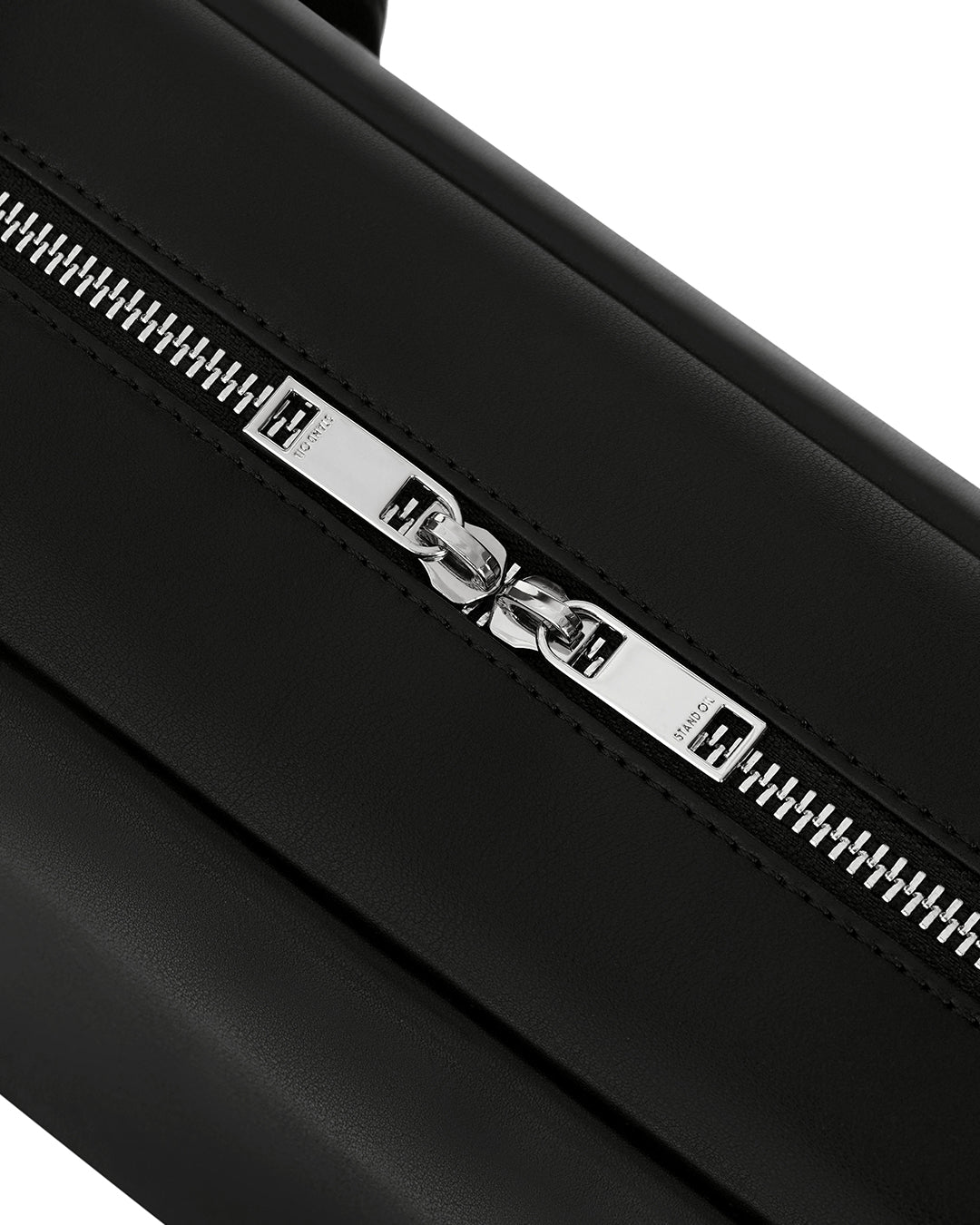 Momo Bag Large ・ モモバッグラージ (ブラック)