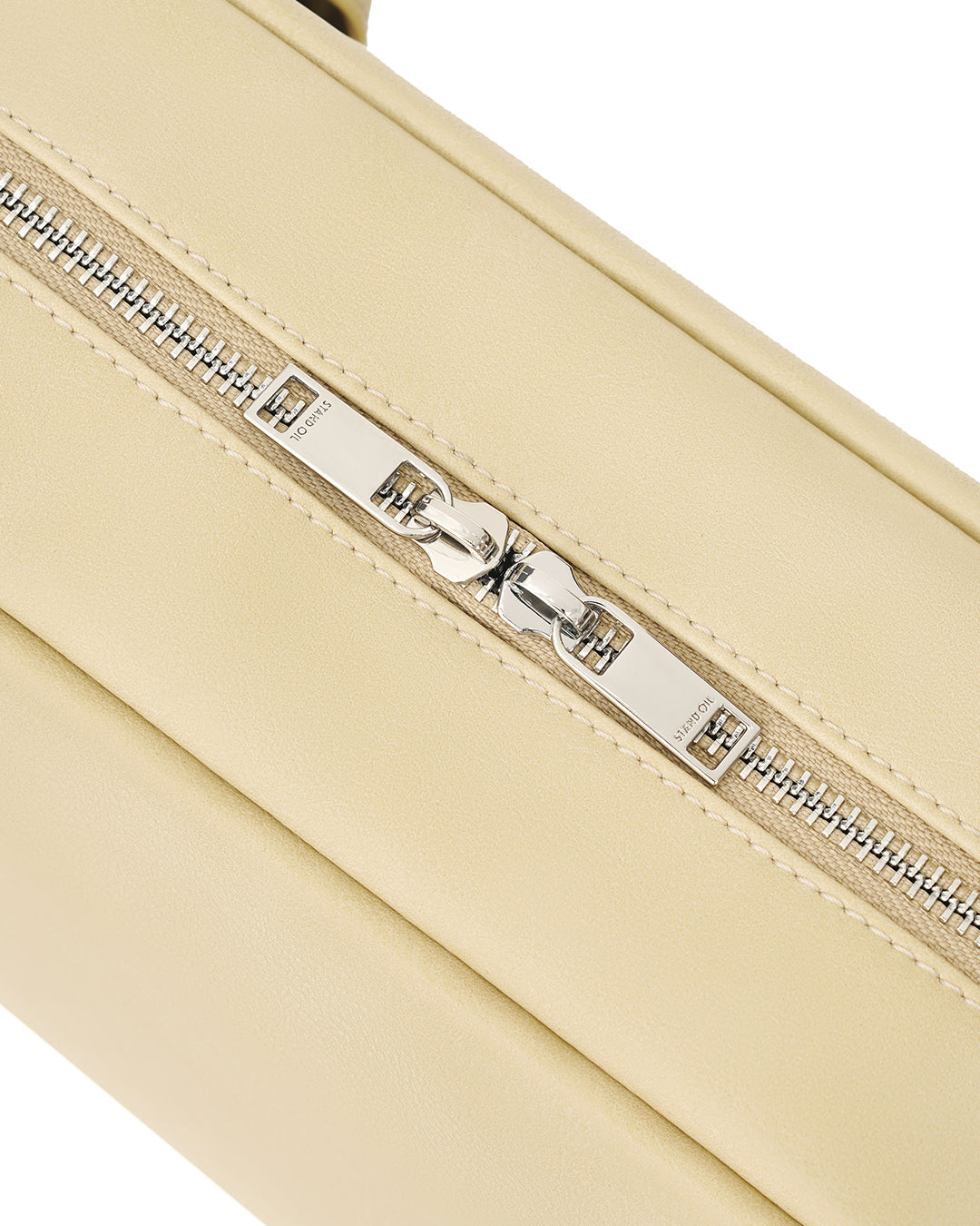 Momo Bag Large ・ モモバッグラージ (バター)