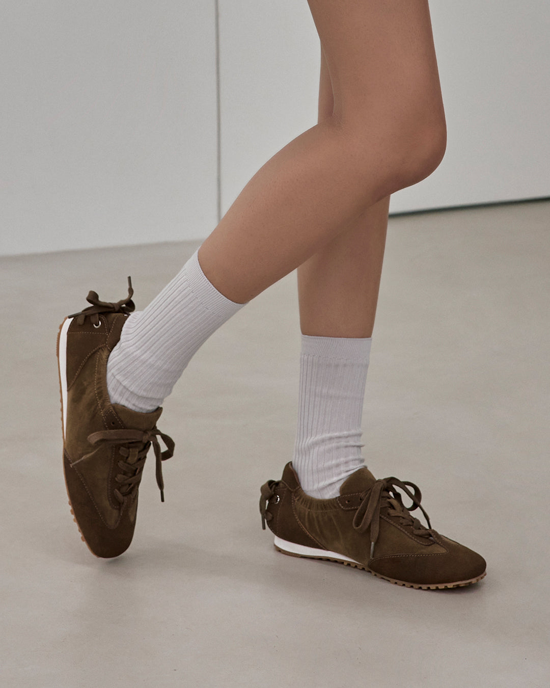 Double Tied Sneakers ・ ダブルタイドスニーカー (キャメル)