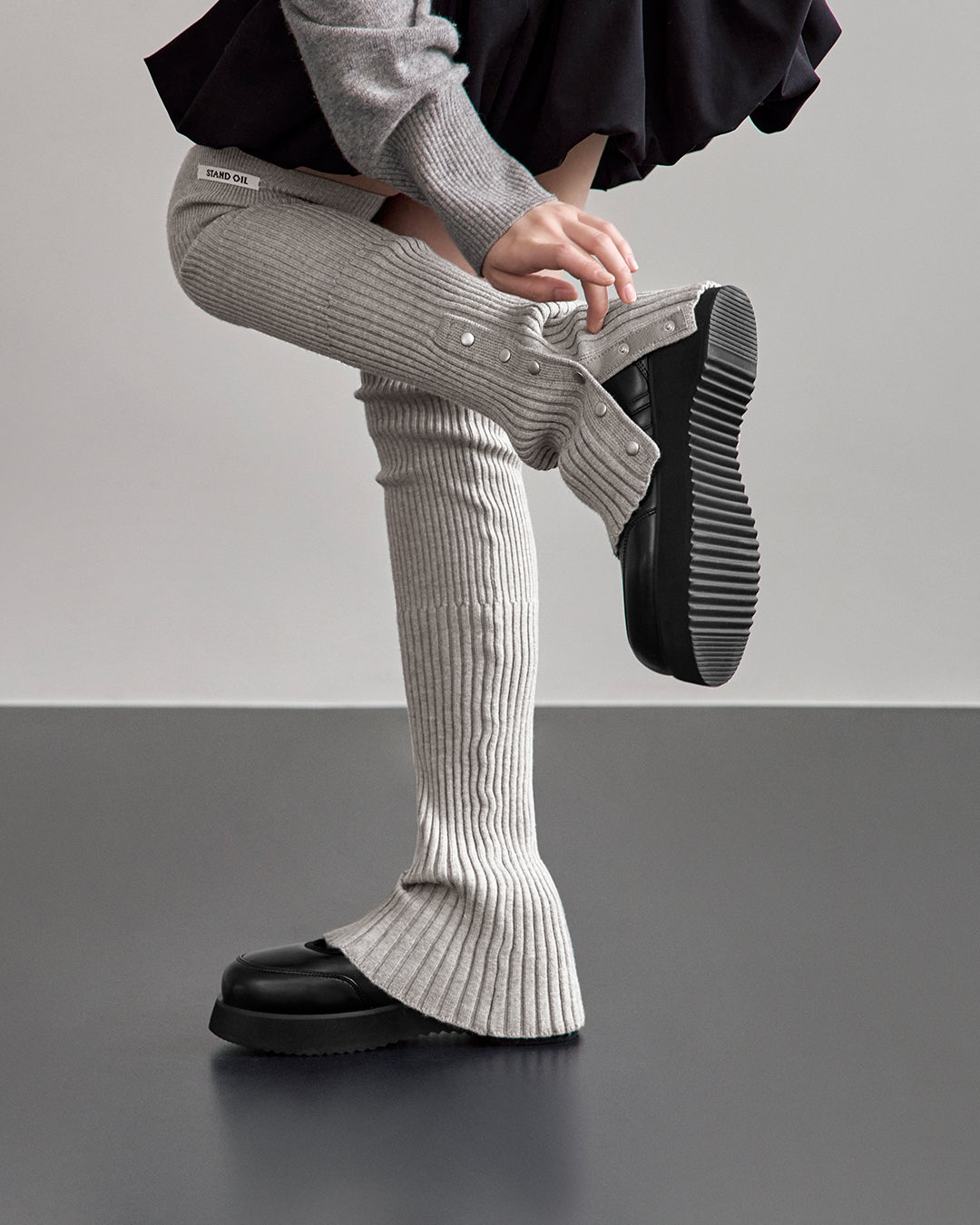Snap Knit Leg Warmer ・ スナップニットレッグウォーマー (グレー)